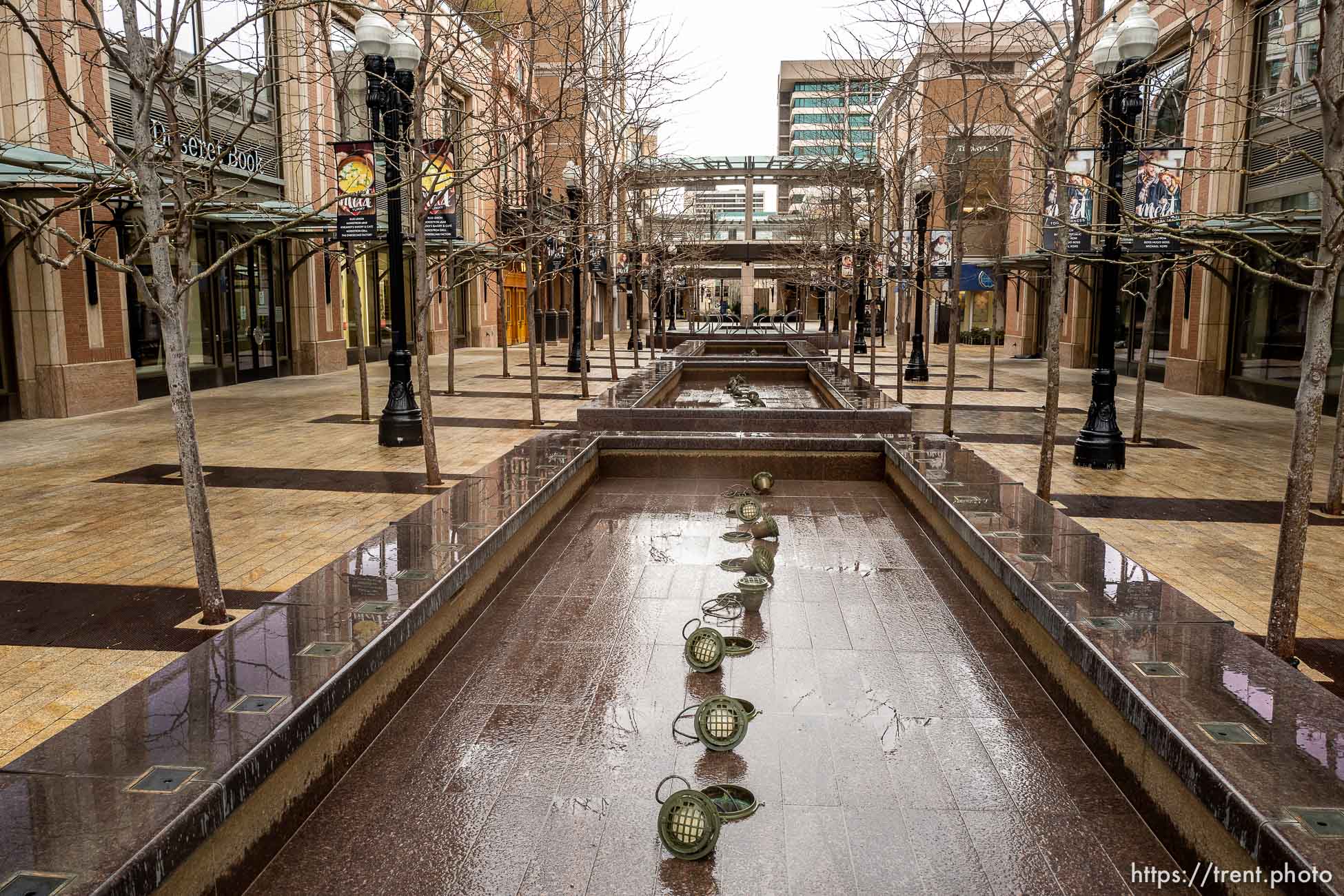 (Trent Nelson  |  The Salt Lake Tribune) Empty fountains at City Creek as downtown Salt Lake City appears eerily empty on Monday, March 23, 2020.