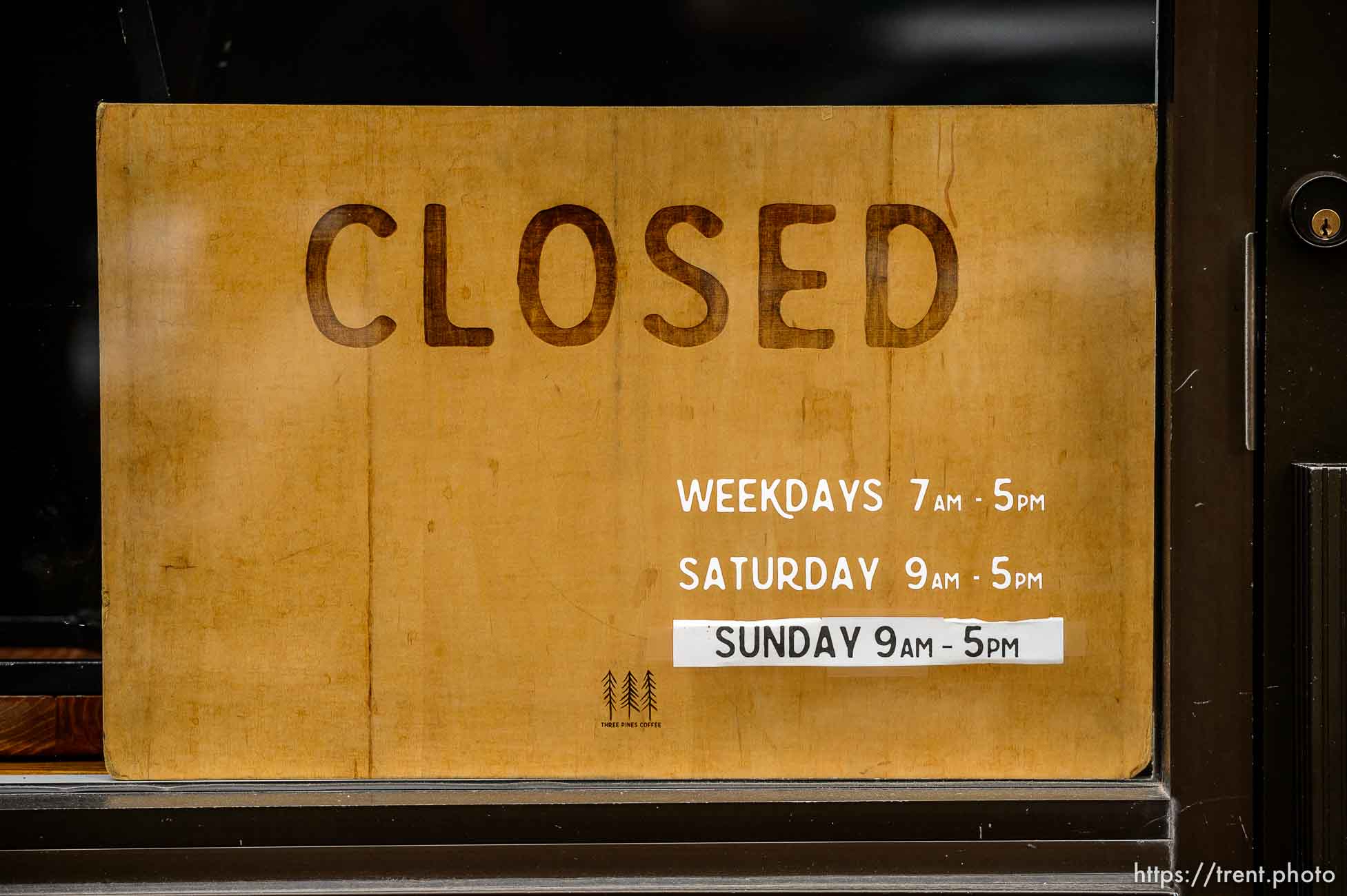 (Trent Nelson  |  The Salt Lake Tribune) A sign on a closed business between 100 South and 200 South Main Street Salt Lake City on Monday, March 23, 2020.