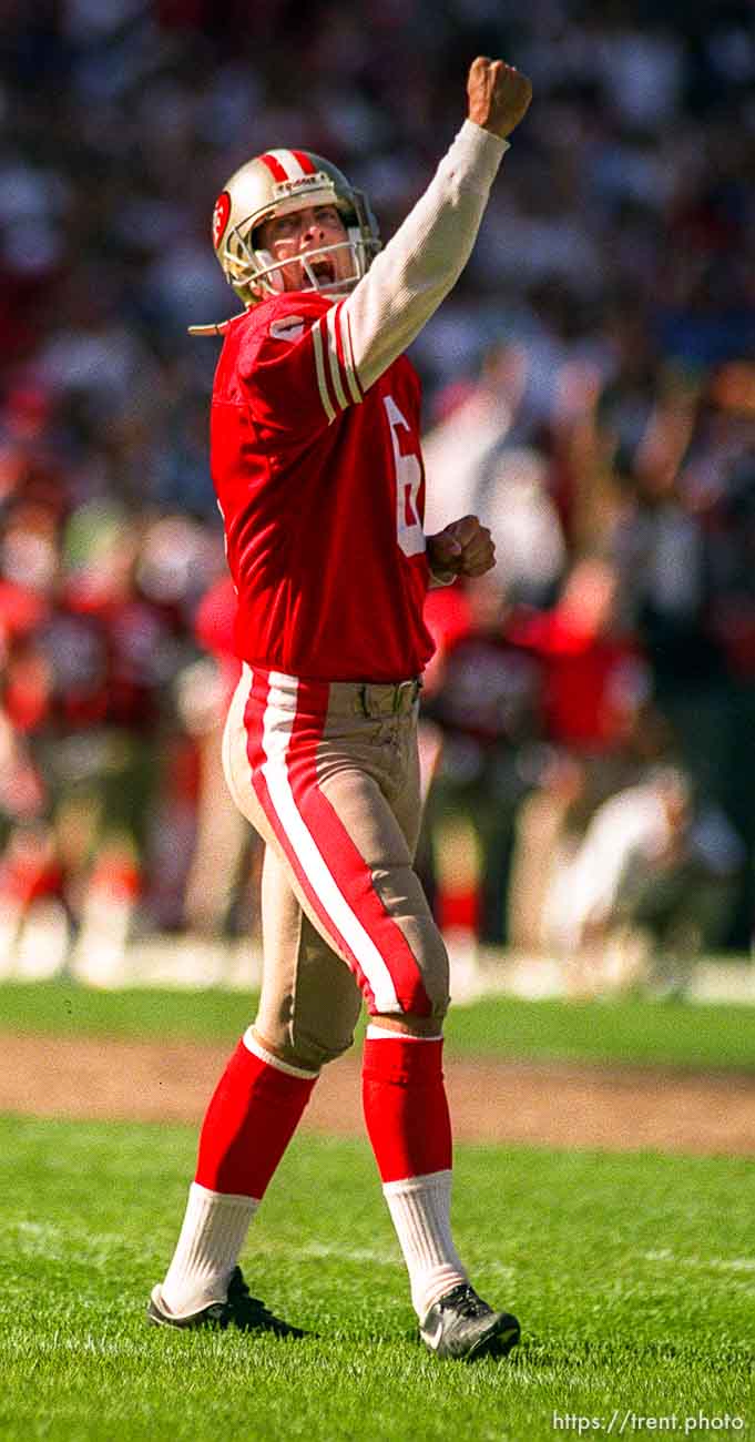 Kicker Mike Cofer celebrates at 49ers vs. Rams.