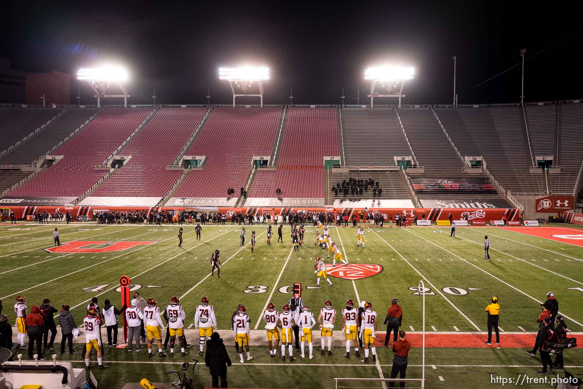 (Trent Nelson  |  The Salt Lake Tribune) The Utah Utes host the USC Trojans, NCAA football at Rice-Eccles Stadium in Salt Lake City on Saturday, Nov. 21, 2020.