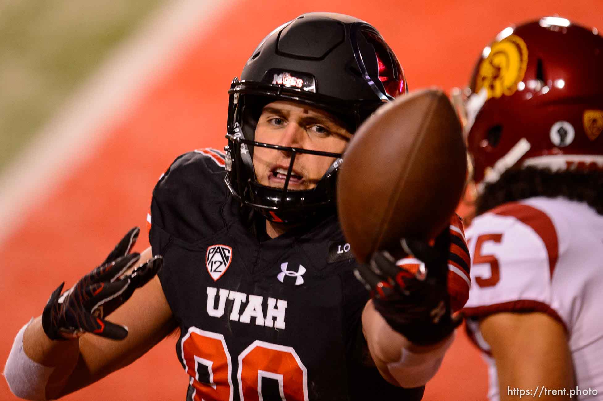 (Trent Nelson  |  The Salt Lake Tribune) Utah Utes tight end Brant Kuithe (80) reaches for a pass that went out of bounds as the Utah Utes host the USC Trojans, NCAA football at Rice-Eccles Stadium in Salt Lake City on Saturday, Nov. 21, 2020.