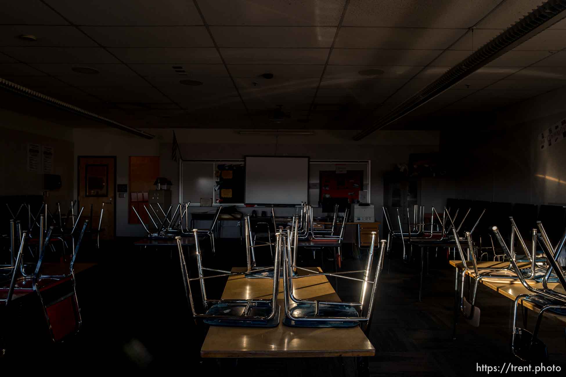 (Trent Nelson  |  The Salt Lake Tribune) An empty classroom at Northwest Middle School in Salt Lake City on Friday, Dec. 4, 2020.