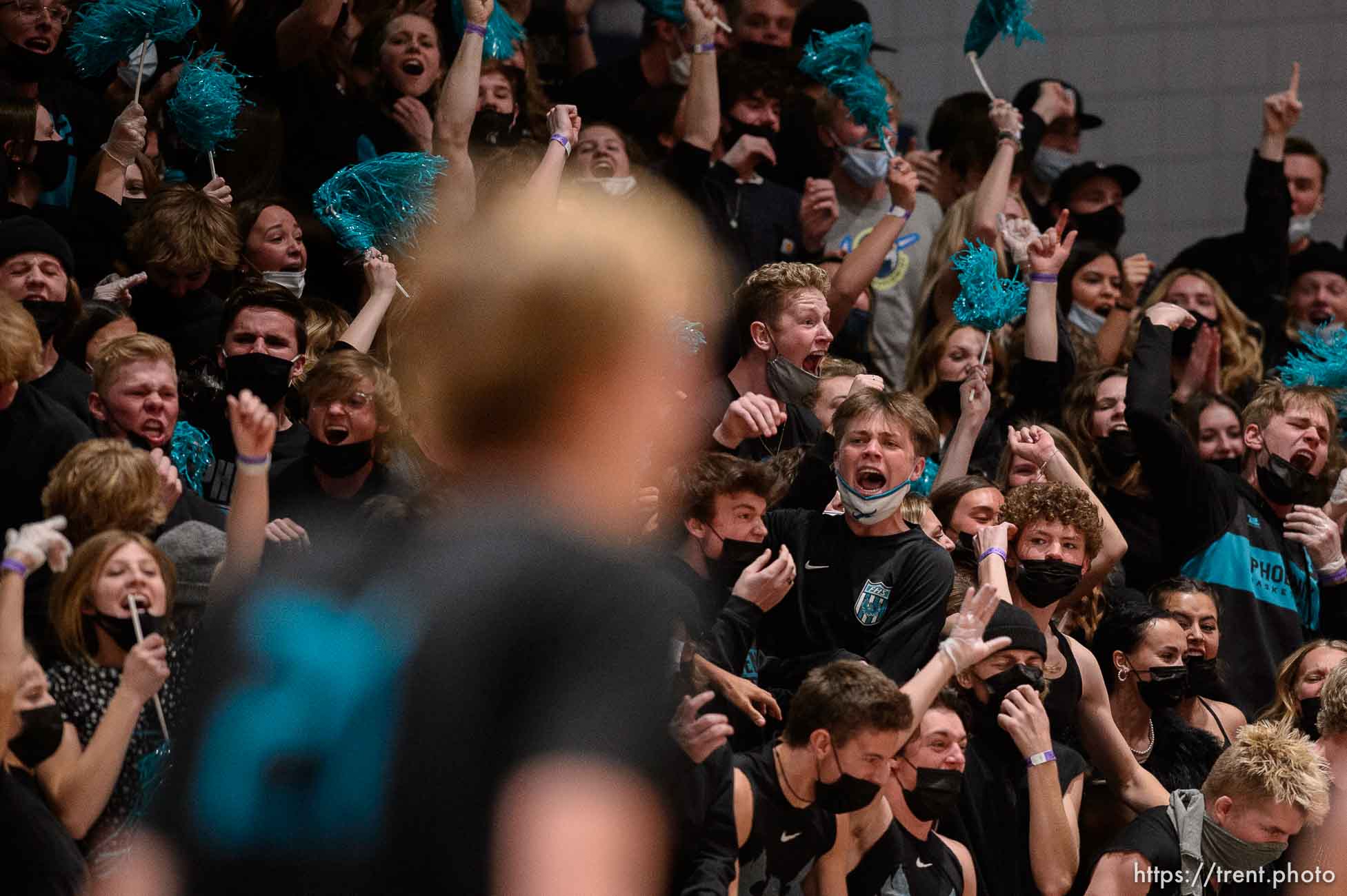 (Trent Nelson  |  The Salt Lake Tribune) Timpview vs Farmington, high school basketball semifinals, in Taylorsville on Friday, March 5, 2021.