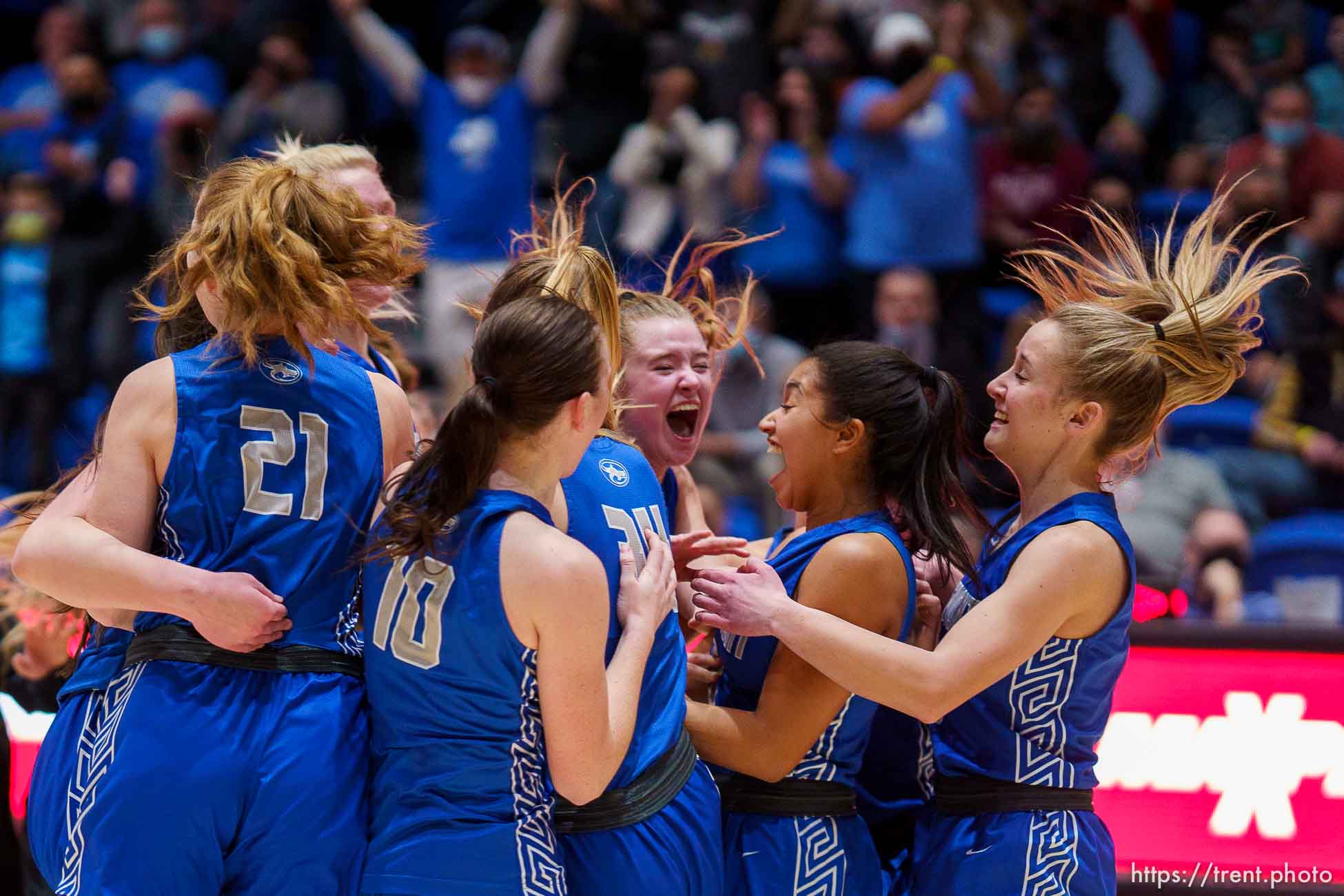 (Trent Nelson  |  The Salt Lake Tribune) Fremont players celebrate after defeating Herriman High School in the 6A girls basketball state championship game, in Taylorsville on Saturday, March 6, 2021.