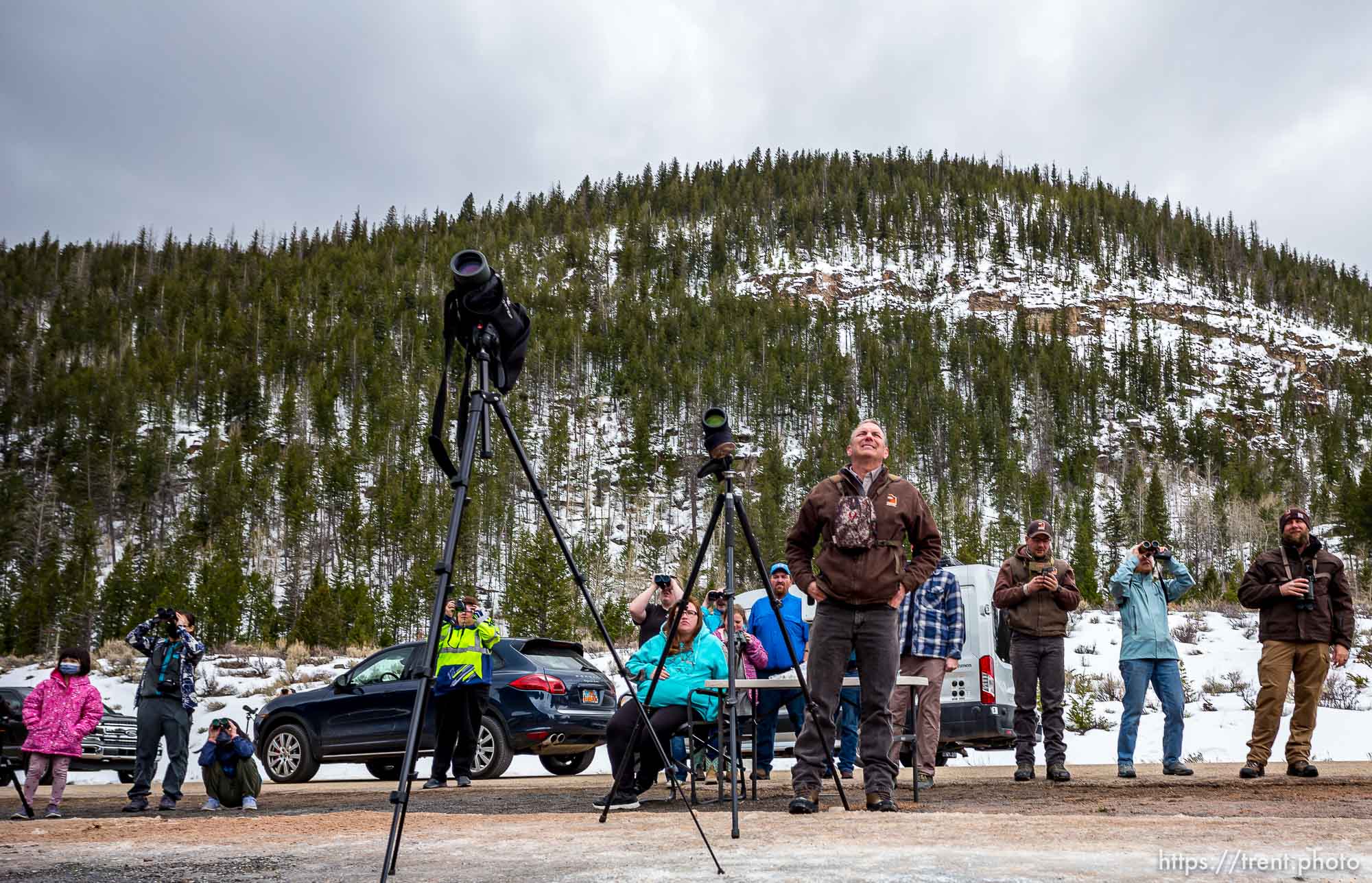 (Trent Nelson  |  The Salt Lake Tribune) People watching mountain goats during the Mountain Goat Watch near Upper Stillwater Dam on Saturday, March 20, 2021.