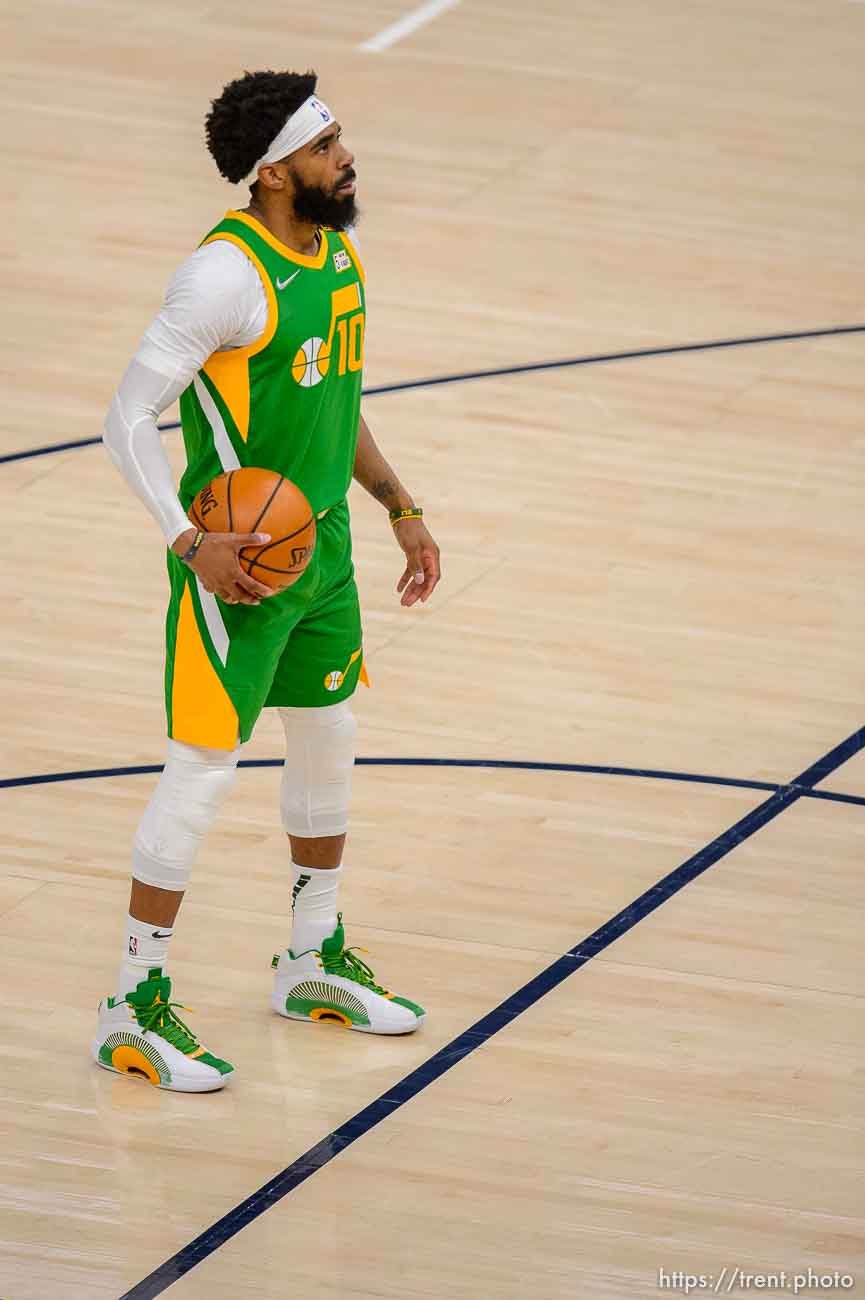 (Trent Nelson  |  The Salt Lake Tribune) Utah Jazz guard Mike Conley (10) as the Utah Jazz host the Minnesota Timberwolves, NBA basketball in Salt Lake City on Saturday, April 24, 2021.