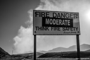 (Trent Nelson  |  The Salt Lake Tribune) East Canyon Fire burns north of East Canyon State Park, on Tuesday, June 8, 2021.