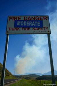 (Trent Nelson  |  The Salt Lake Tribune) East Canyon Fire burns north of East Canyon State Park, on Tuesday, June 8, 2021.