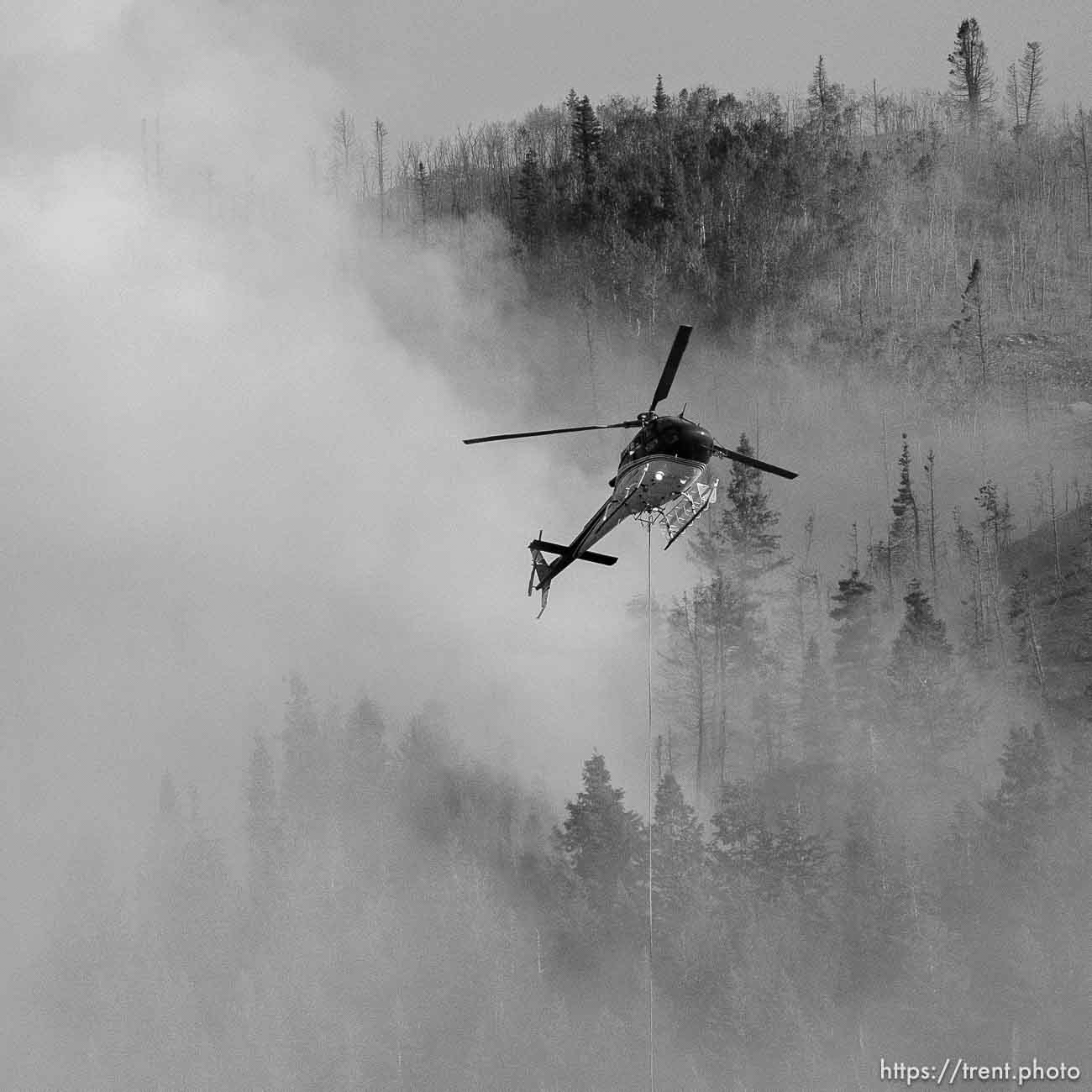 (Trent Nelson  |  The Salt Lake Tribune) Crews fight the Parleys Canyon Fire burns on Saturday, Aug. 14, 2021.