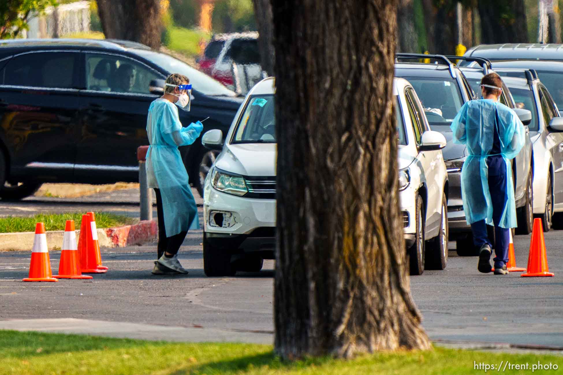 (Trent Nelson  |  The Salt Lake Tribune) COVID-19 tests are administered at Highland High School in Salt Lake City on Monday, Aug. 30, 2021.