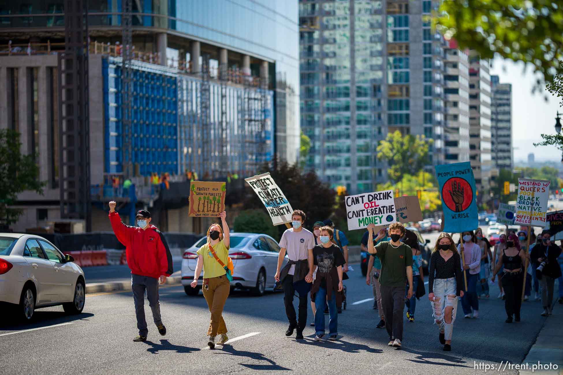 (Trent Nelson  |  The Salt Lake Tribune) Youth march to the State Capitol in Salt Lake City for Future Utah’s climate strike on Friday, Sept. 24, 2021..