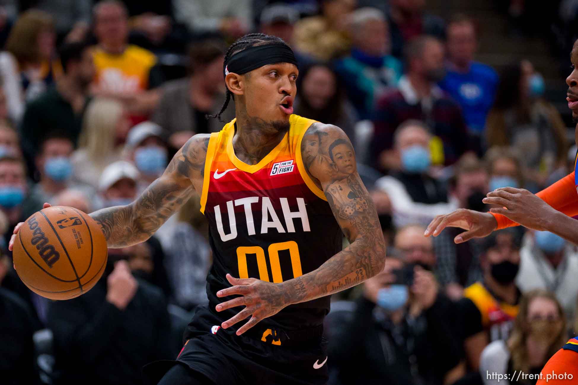 (Trent Nelson  |  The Salt Lake Tribune) Utah Jazz guard Jordan Clarkson (00) as the Utah Jazz host the Oklahoma City Thunder, NBA basketball in Salt Lake City on Wednesday, Oct. 20, 2021.