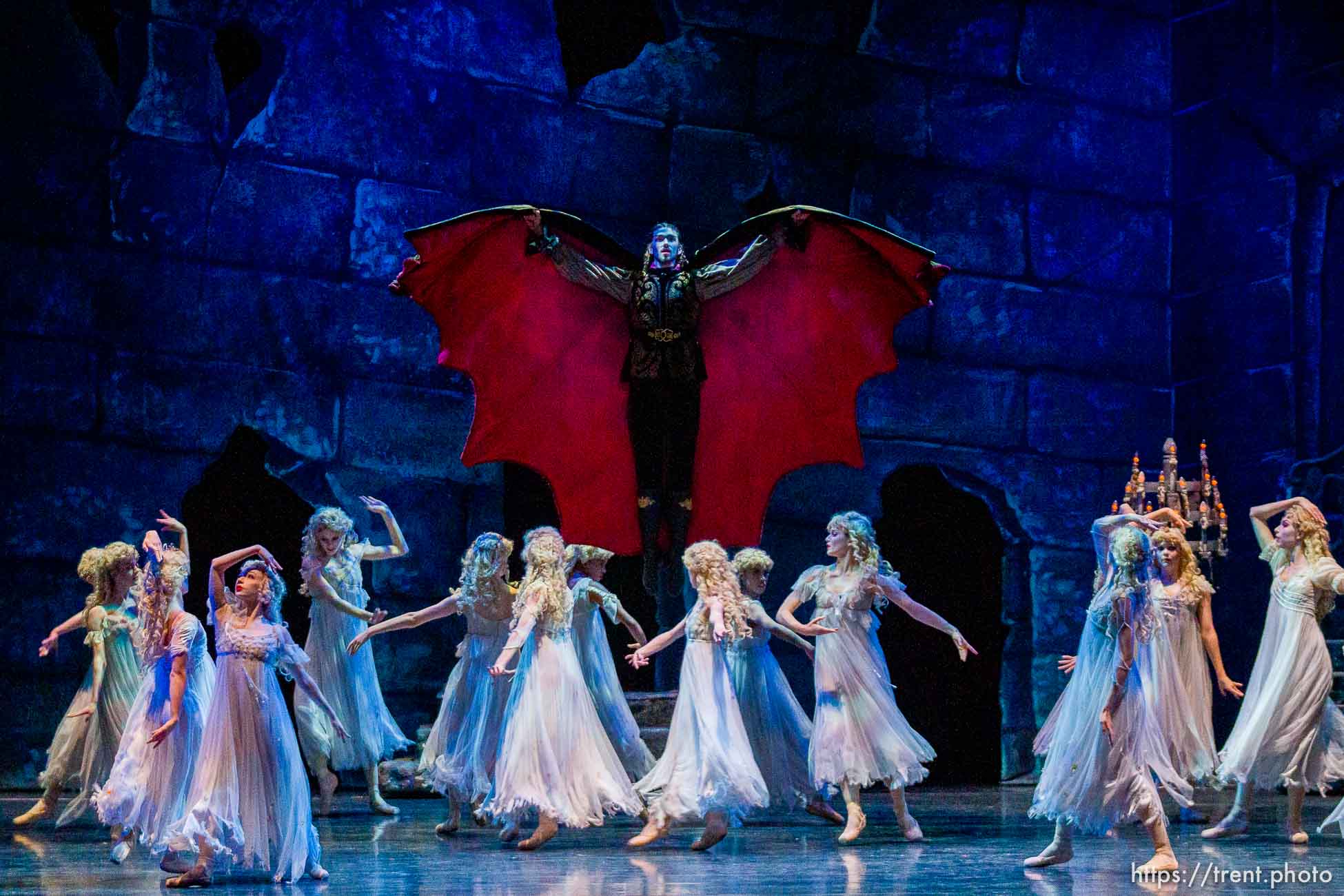 (Trent Nelson  |  The Salt Lake Tribune) Dress rehearsal for Ballet West's Dracula, at the Capitol Theatre in Salt Lake City on Thursday, Oct. 21, 2021.