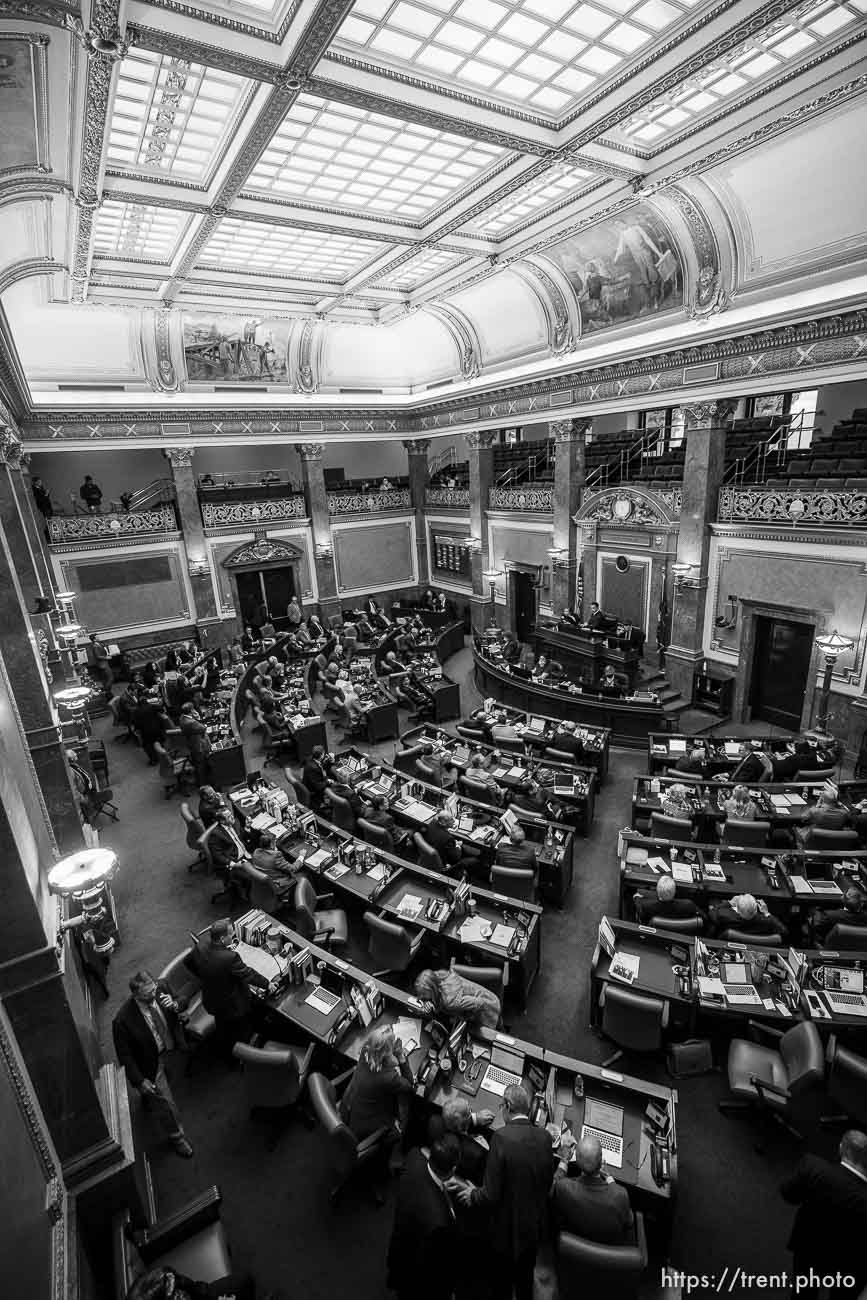 (Trent Nelson  |  The Salt Lake Tribune) Lawmakers in the House Chamber during a special legislative session, at the State Capitol in Salt Lake City on Tuesday, Nov. 9, 2021.