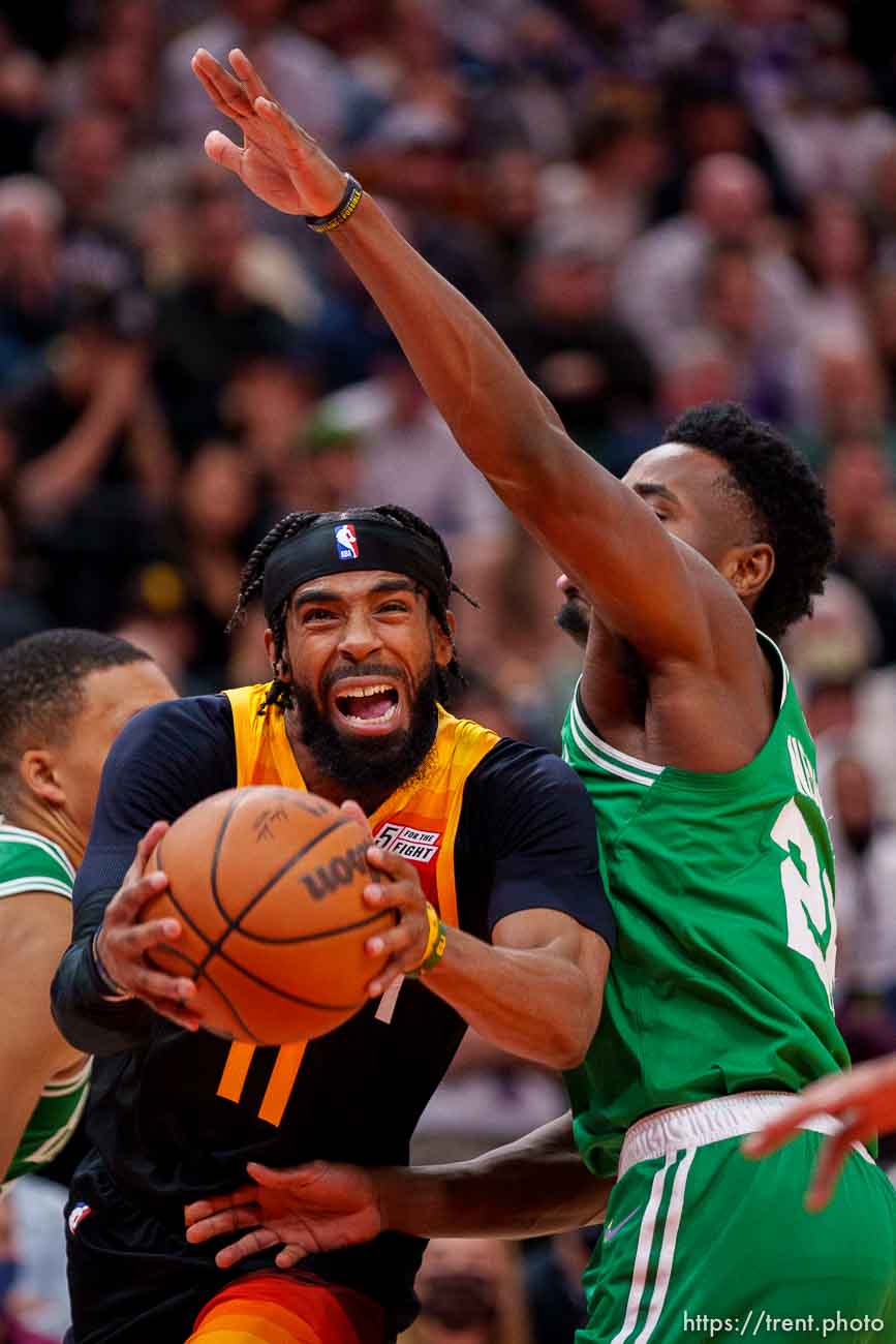 (Trent Nelson  |  The Salt Lake Tribune) Utah Jazz guard Mike Conley (11) as the Utah Jazz host the Boston Celtics, NBA basketball in Salt Lake City on Friday, Dec. 3, 2021.