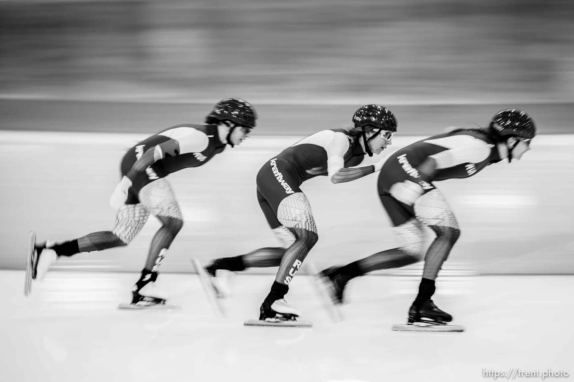 (Trent Nelson  |  The Salt Lake Tribune) Women’s Team Pursuit on the second day of the International Skating Union World Cup long-track speedskating races at the Utah Olympic Oval in Kearns on Saturday, Dec. 4, 2021. NOR, RUS