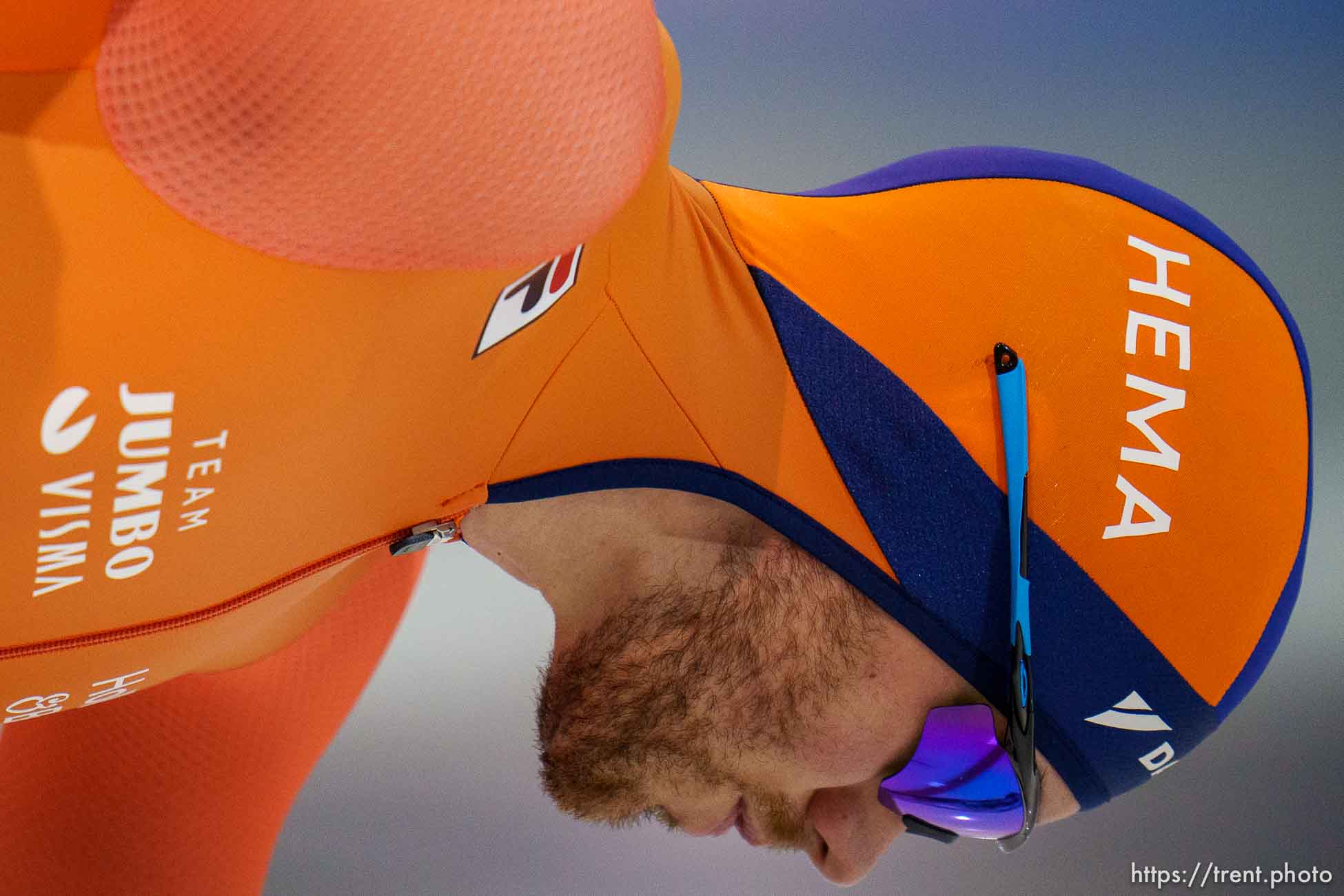 (Trent Nelson  |  The Salt Lake Tribune) Men's 1500m, International Skating Union World Cup long-track speedskating races at the Utah Olympic Oval in Kearns on Saturday, Dec. 4, 2021. Patrick Roest (NED)