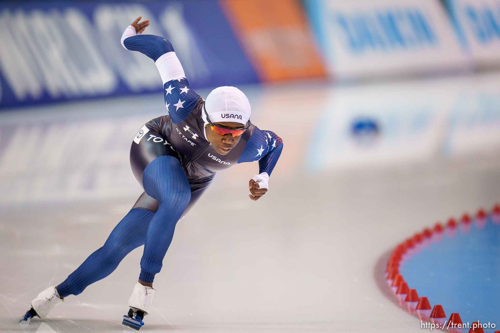 (Trent Nelson  |  The Salt Lake Tribune) Erin Jackson (USA)  placed sixth in the 500m (2nd Race) on the second day of the International Skating Union World Cup long-track speedskating races at the Utah Olympic Oval in Kearns on Saturday, Dec. 4, 2021.