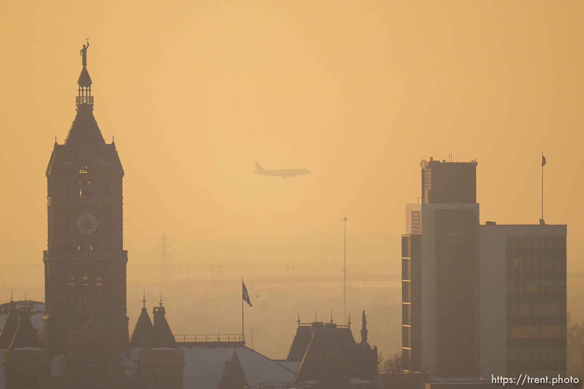 (Trent Nelson  |  The Salt Lake Tribune) A hazy view of City Hall in Salt Lake City on Monday, Dec. 20, 2021.