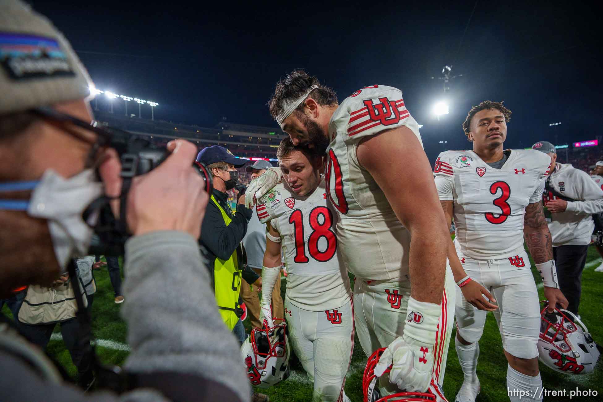 (Trent Nelson  |  The Salt Lake Tribune) 
as the Utah Utes face the Ohio State Buckeyes at the Rose Bowl in Pasadena, Calif., on Saturday, Jan. 1, 2022.