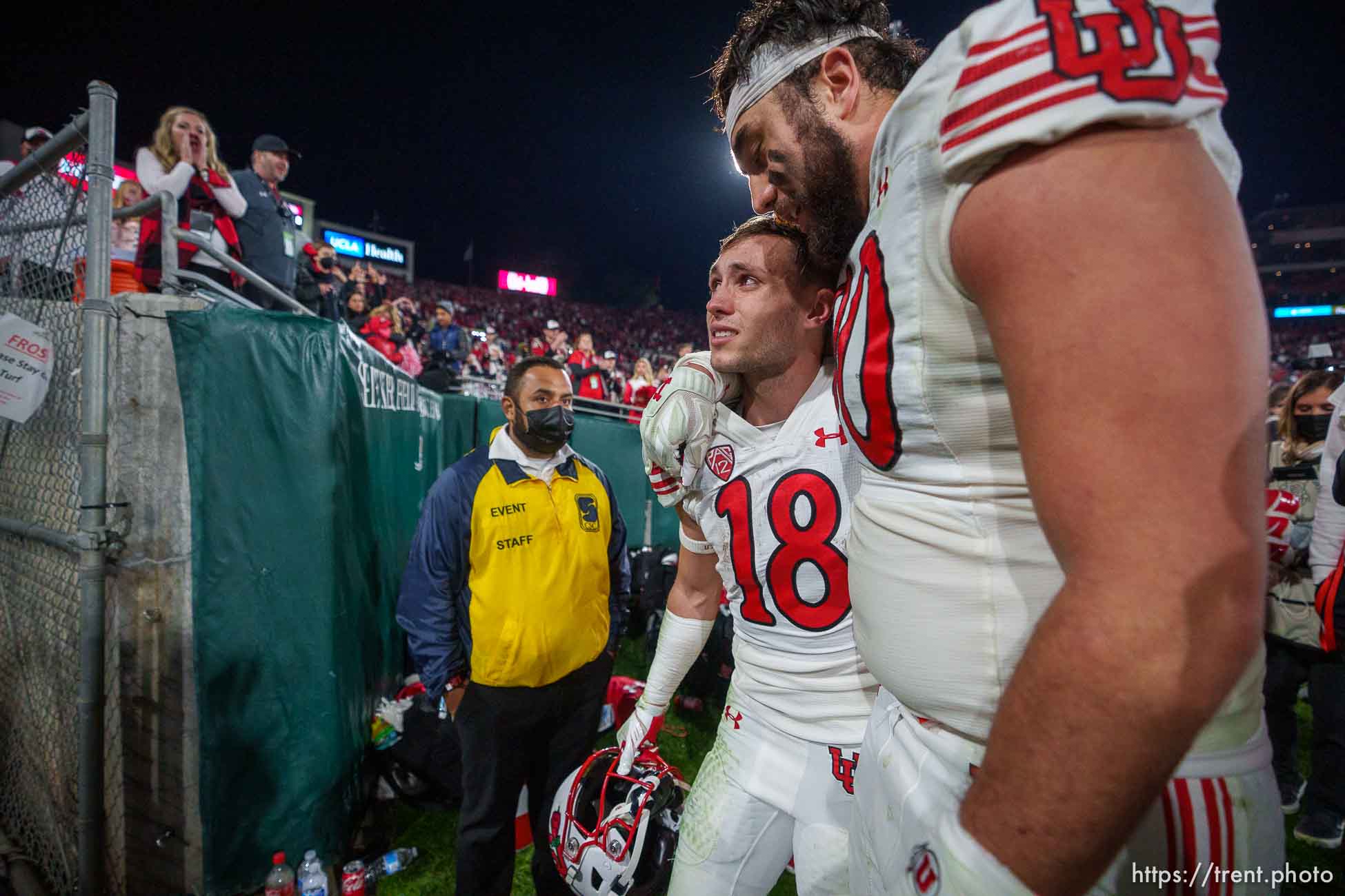 (Trent Nelson  |  The Salt Lake Tribune) 
as the Utah Utes face the Ohio State Buckeyes at the Rose Bowl in Pasadena, Calif., on Saturday, Jan. 1, 2022.