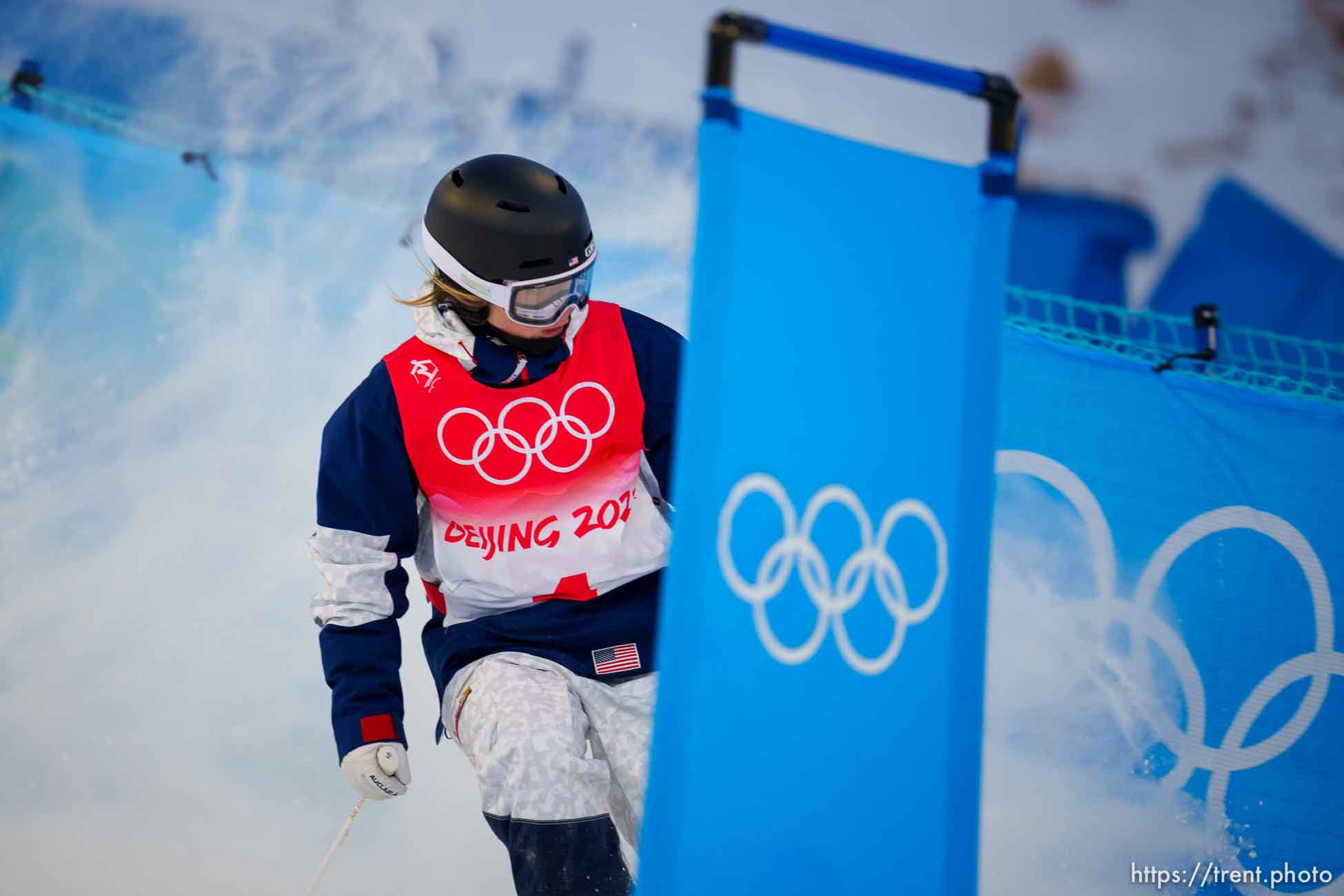 i(Trent Nelson  |  The Salt Lake Tribune) Olivia Giaccio (USA) competes in moguls at the 2022 Beijing Winter Olympics in Zhangjiakou on Sunday, Feb. 6, 2022.