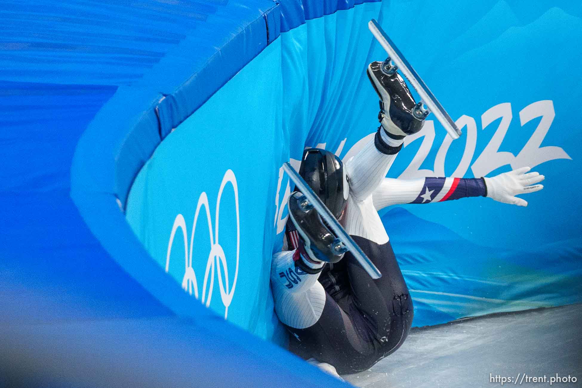 (Trent Nelson  |  The Salt Lake Tribune) Kristen Santos (USA) slams into the wall in a 500m quarterfinal, short track speed skating at the 2022 Winter Olympics in Beijing on Monday, Feb. 7, 2022.