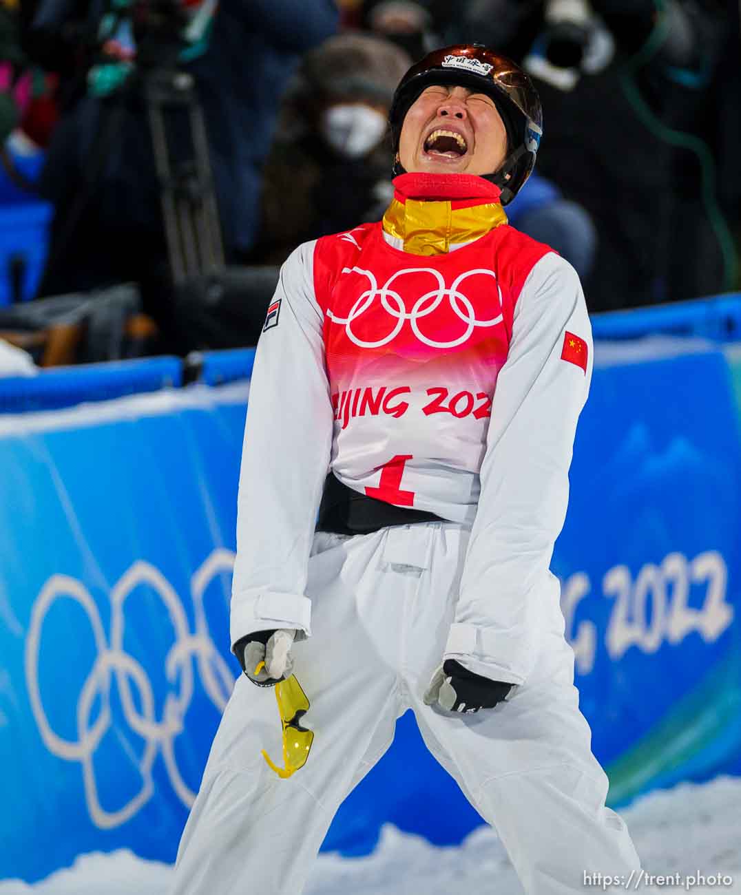 (Trent Nelson  |  The Salt Lake Tribune) Mengtao Xu (CHN) wins the gold medal in women's aerials at the 2022 Beijing Winter Olympics in Zhangjiakou on Monday, Feb. 14, 2022.