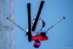 (Trent Nelson  |  The Salt Lake Tribune) Brita Sigourney (USA) in the women's halfpipe final at the 2022 Beijing Winter Olympics on Friday, Feb. 18, 2022.