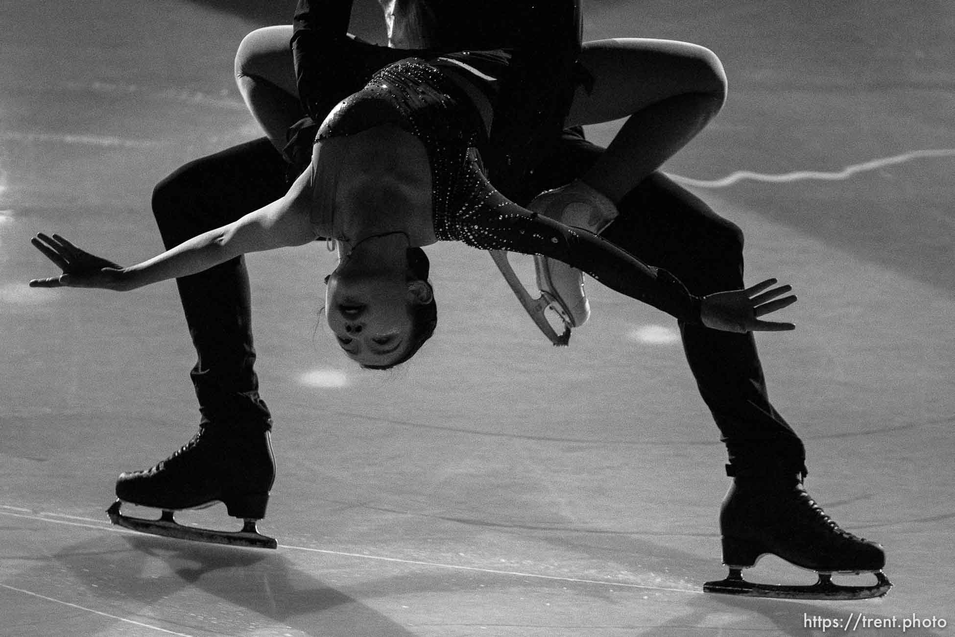 (Trent Nelson  |  The Salt Lake Tribune) Madison Chock and Evan Bates (USA) in the figure skating exhibition gala at the 2022 Winter Olympics in Beijing on Sunday, Feb. 20, 2022.