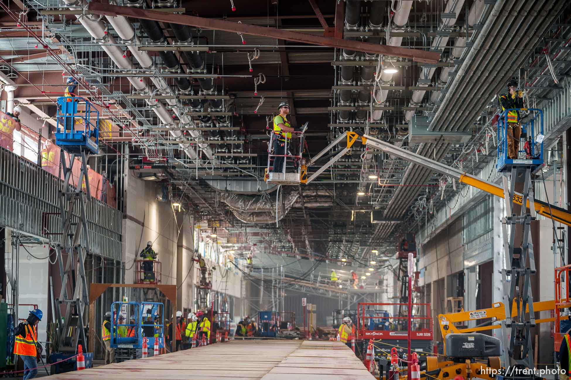 (Trent Nelson  |  The Salt Lake Tribune) Construction along Concourse A East at the Salt Lake City International Airport in Salt Lake City on Tuesday, May 3, 2022.