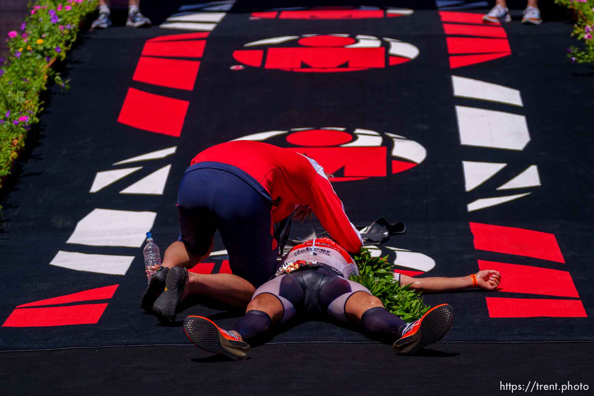 (Trent Nelson  |  The Salt Lake Tribune) Kristian Blummenfelt celebrates winning the Ironman World Championship triathlon in St. George on Saturday, May 7, 2022.