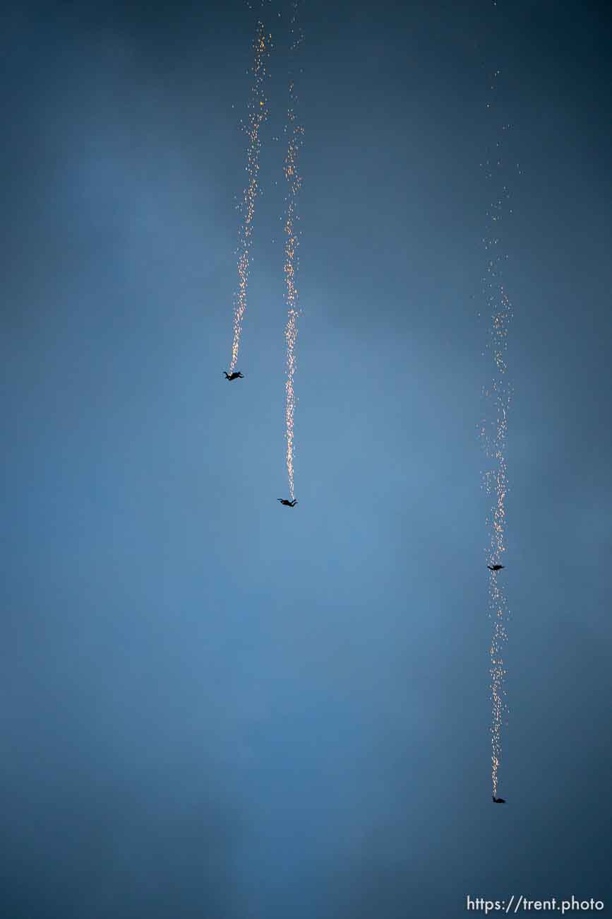 (Trent Nelson  |  The Salt Lake Tribune) The United States Army Parachute Team, nicknamed the Golden Knights, at Stadium of Fire in Provo on Saturday, July 2, 2022.