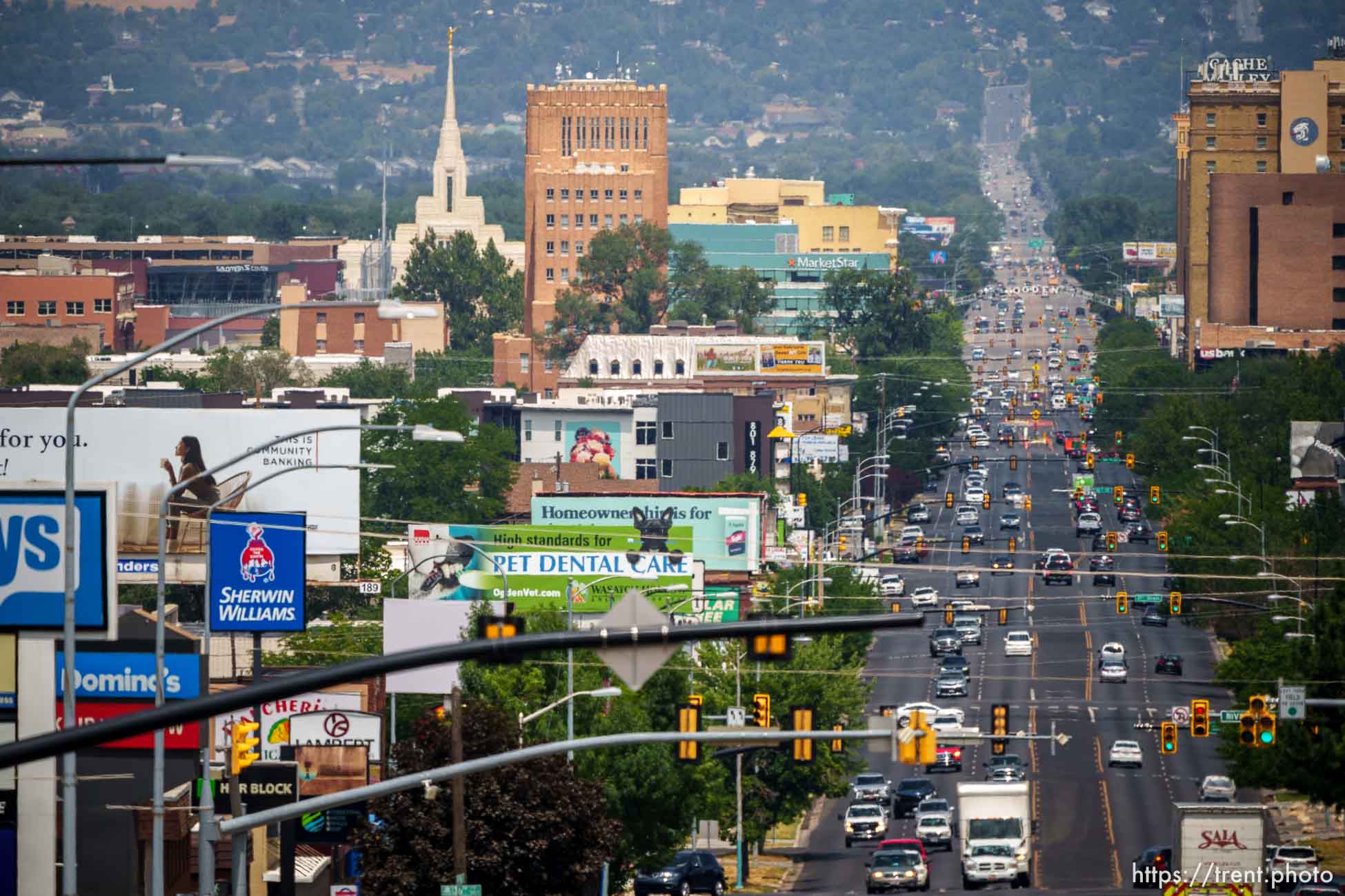 (Trent Nelson | The Salt Lake Tribune) Downtown Ogden and Washington Blvd, on Thursday, Aug. 4, 2022.