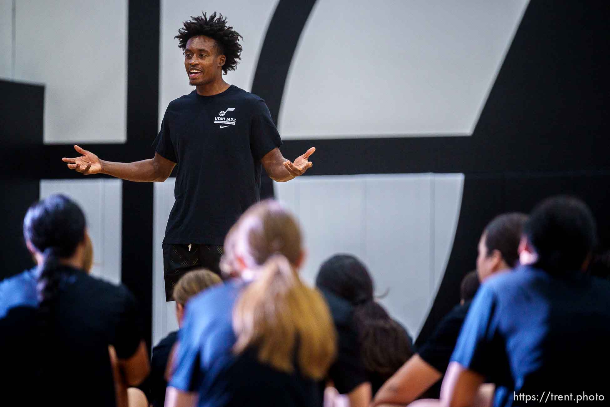 (Trent Nelson  |  The Salt Lake Tribune) Utah Jazz guard Collin Sexton runs a basketball workshop for girls in Lehi on Thursday, Oct. 13, 2022.