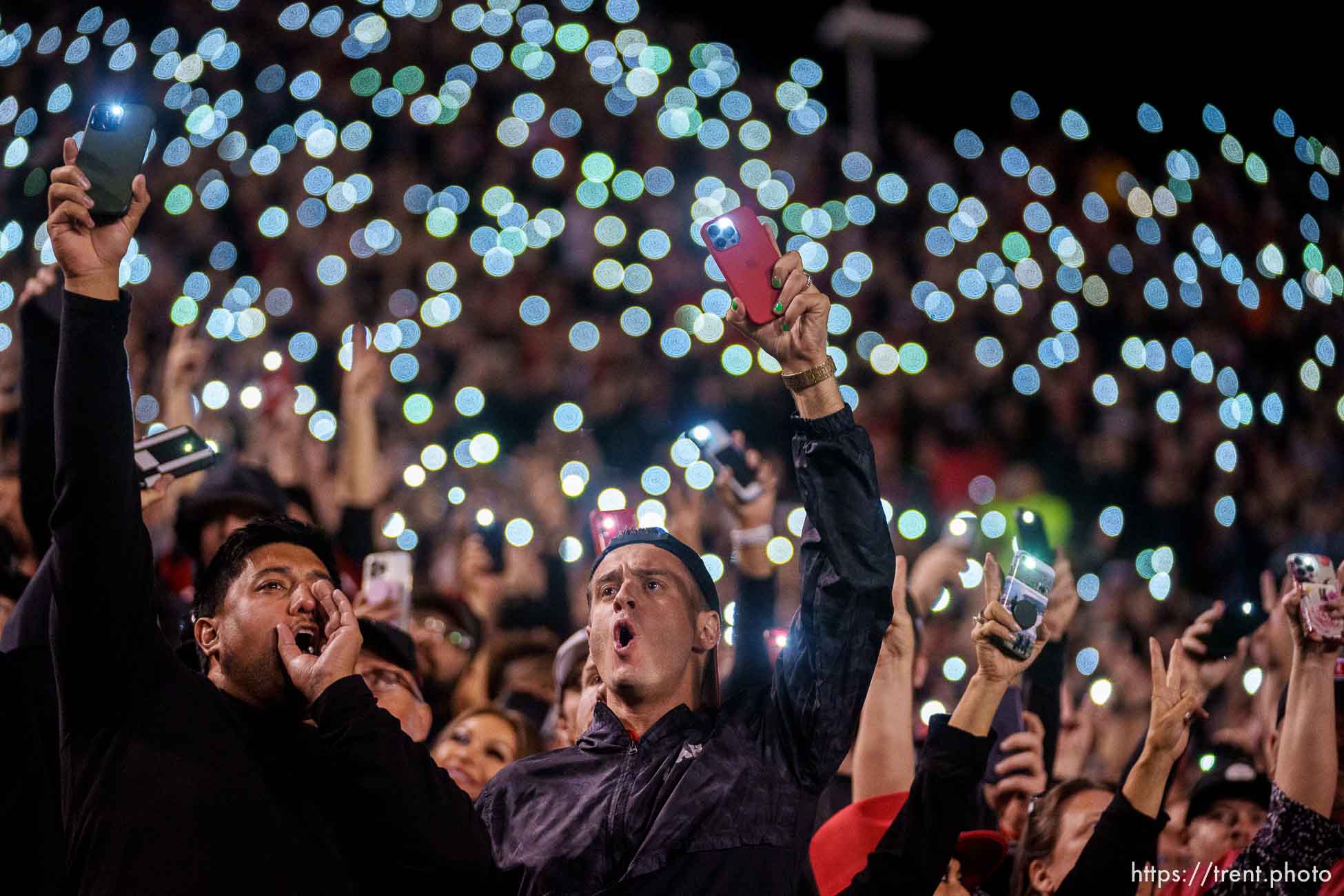 (Trent Nelson  |  The Salt Lake Tribune) Utah fans during the Moment of Loudness, as the University of Utah hosts USC, NCAA football in Salt Lake City on Saturday, Oct. 15, 2022.