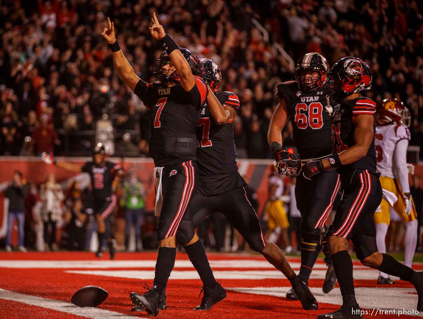 (Trent Nelson  |  The Salt Lake Tribune) Utah Utes quarterback Cameron Rising (7) celebrates a game-winning two-point conversion as the University of Utah hosts USC, NCAA football in Salt Lake City on Saturday, Oct. 15, 2022.