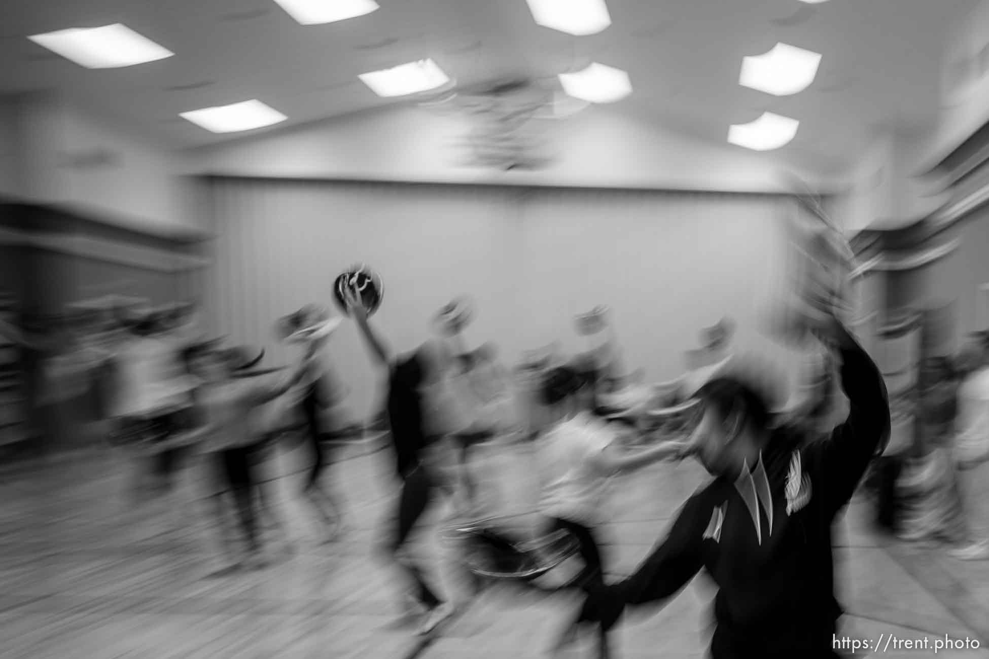 (Trent Nelson  |  The Salt Lake Tribune) 
at a rehearsal for the annual celebration of Latin American culture, Luz de las Naciones, in Lehi on Saturday, Oct. 22, 2022.