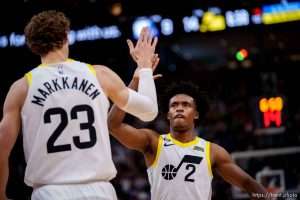 (Trent Nelson  |  The Salt Lake Tribune) Utah Jazz guard Collin Sexton (2) and Utah Jazz forward Lauri Markkanen (23) as the Utah Jazz host the Memphis Grizzlies, NBA basketball in Salt Lake City on Saturday, Oct. 29, 2022.