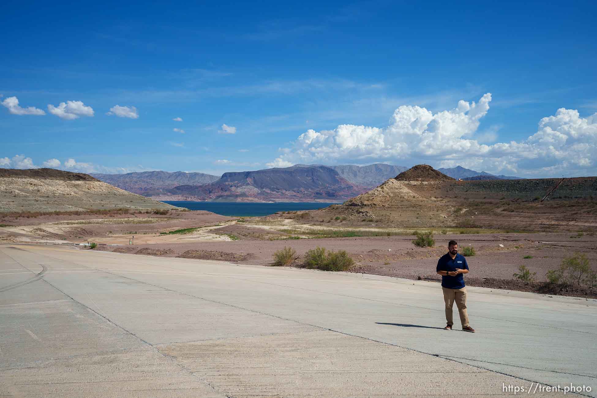 (Trent Nelson  |  The Salt Lake Tribune) Low water levels at Lake Mead, Nevada, on Thursday, Sept. 29, 2022. Ben Winslow