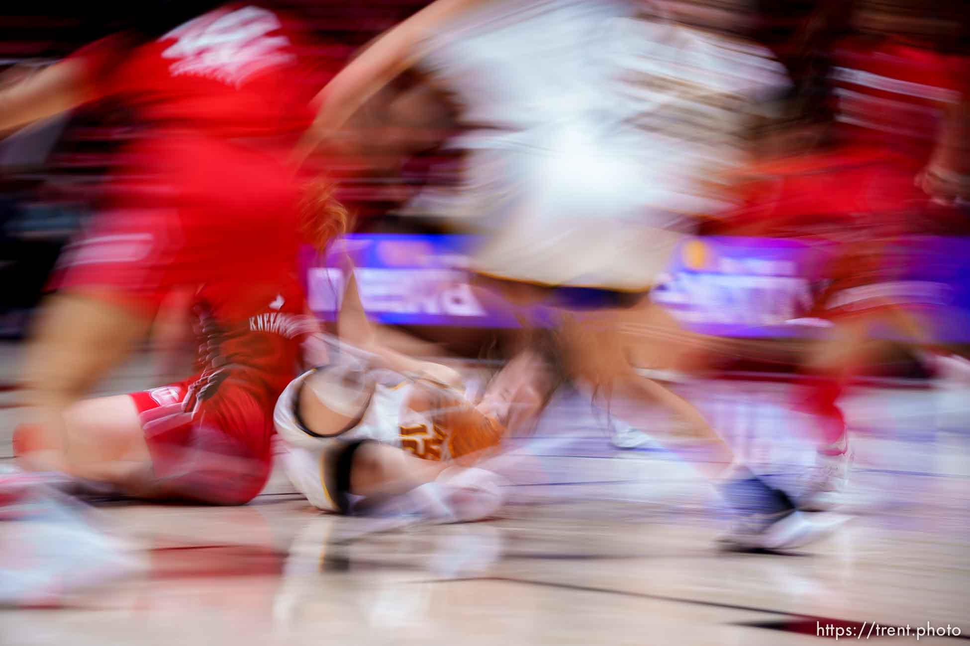 (Trent Nelson  |  The Salt Lake Tribune) 
as the University of Utah hosts Idaho, NCAA basketball in Salt Lake City on Monday, Nov. 7, 2022.