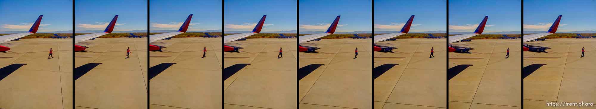 flying from oakland to salt lake city, Thursday, July 31, 2014.