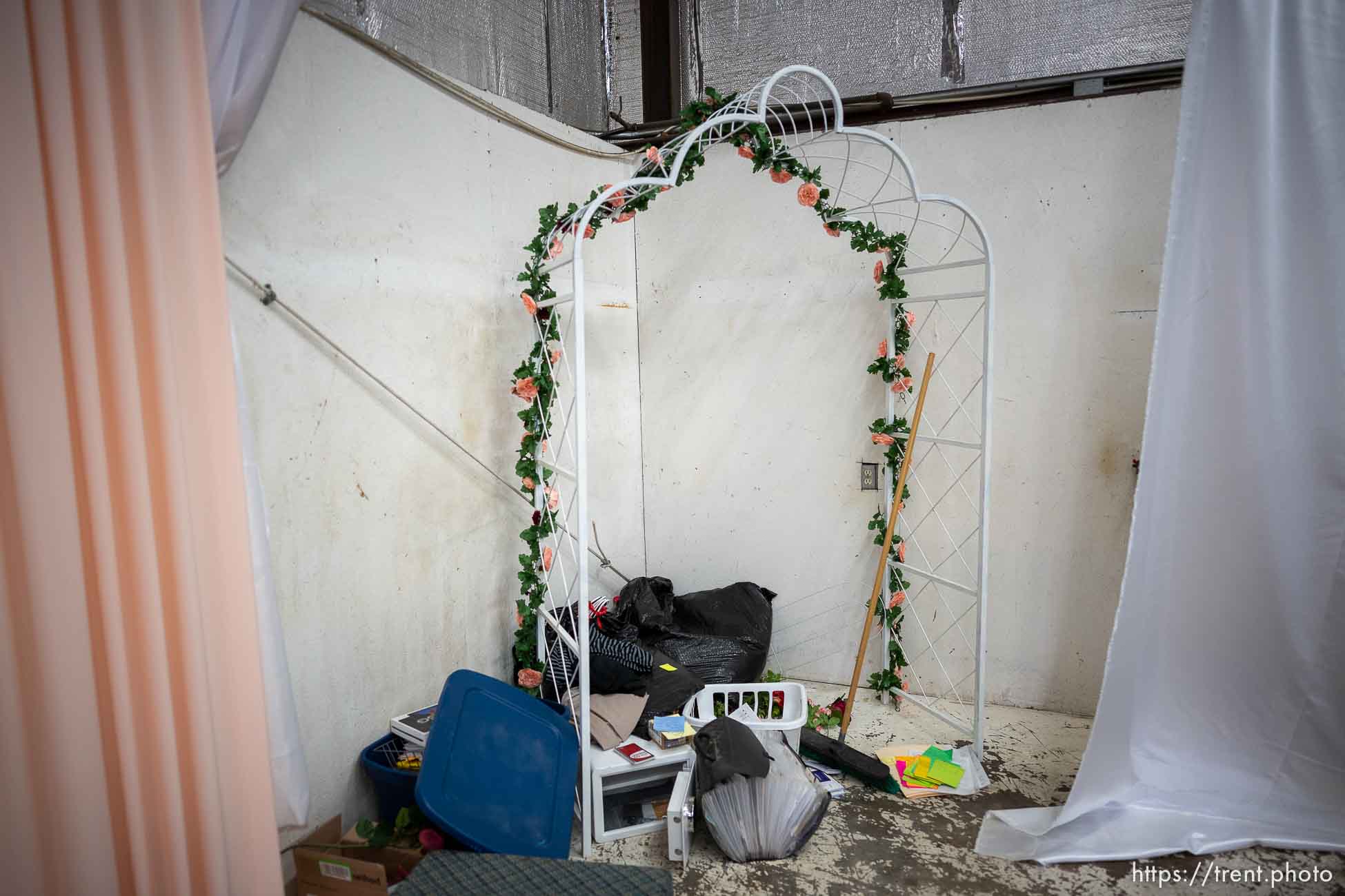 (Trent Nelson  |  The Salt Lake Tribune) The warehouse where Samuel Bateman was arrested in Colorado City, Ariz., on Tuesday, Sept. 13, 2022.