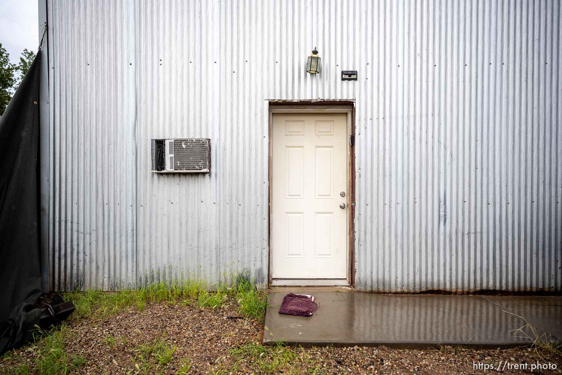 (Trent Nelson  |  The Salt Lake Tribune) The warehouse where Samuel Bateman was arrested in Colorado City, Ariz. on Tuesday, Sept. 13, 2022.