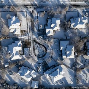 (Trent Nelson  |  The Salt Lake Tribune) Fresh snow on homes in South Jordan on Thursday, Dec. 8, 2022.