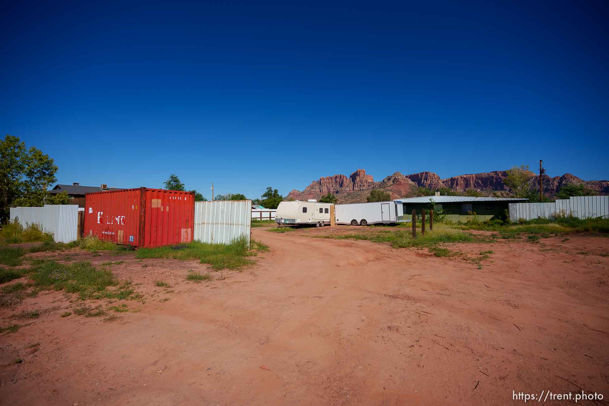 (Trent Nelson  |  The Salt Lake Tribune) Samuel Bateman's Green house in Colorado City, Ariz., on Sunday, Sept. 18, 2022.