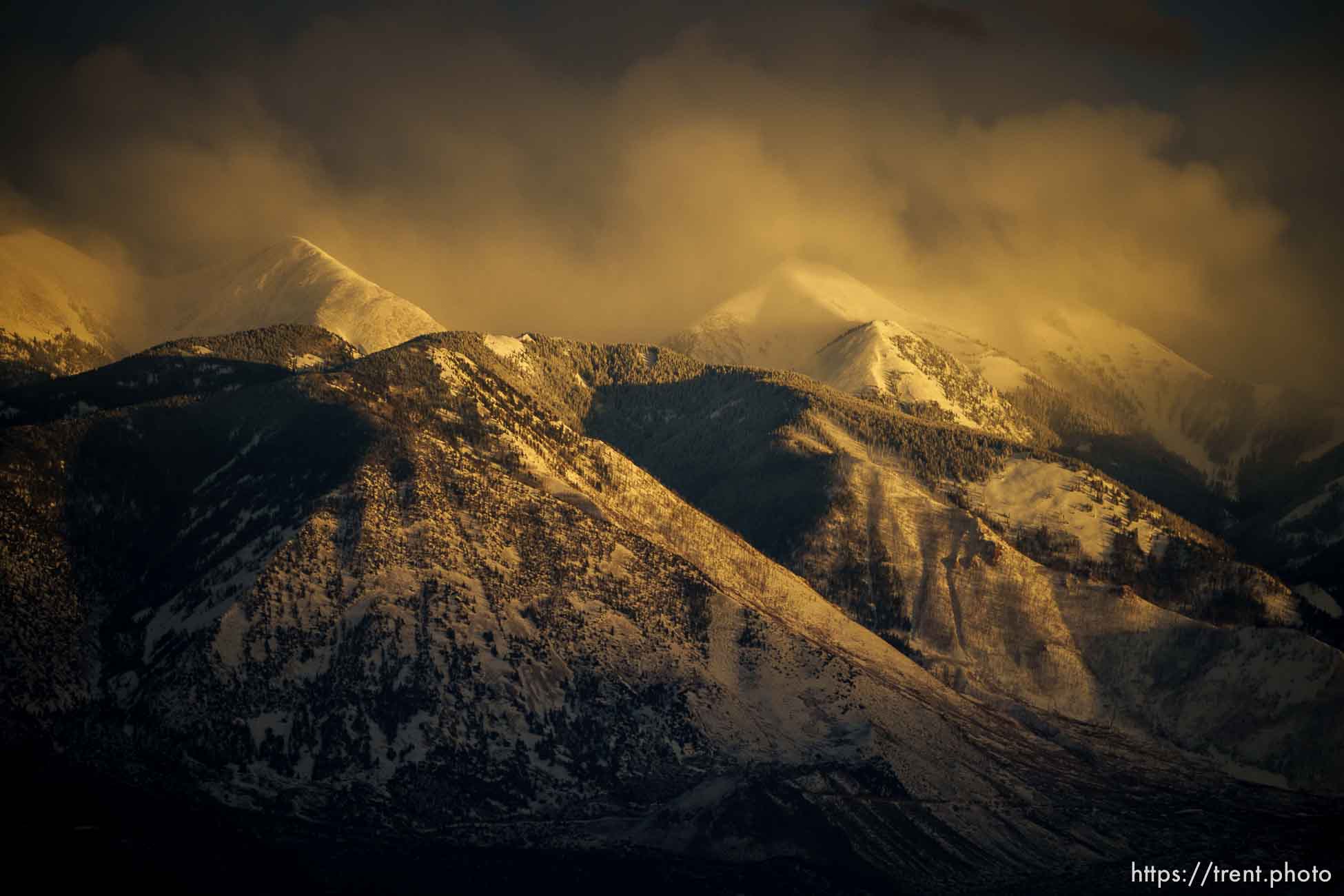 la sal mountains, arches national park, on Sunday, Jan. 1, 2023.