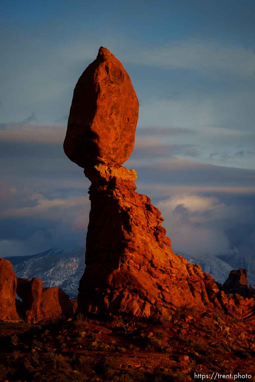 balanced rock, arches national park, on Tuesday, Jan. 3, 2023.