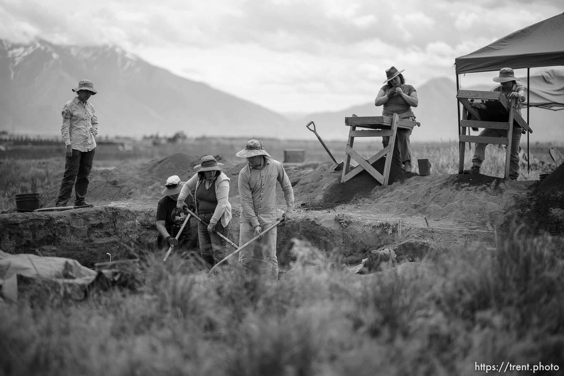 (Trent Nelson  |  The Salt Lake Tribune) Faculty and students from BYU's 2023 Archaeological Field School explore the remains of a 1000-year-old Fremont Indian village at the Hinckley Mounds in west Provo on Wednesday, June 14, 2023.