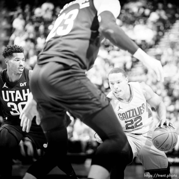 (Trent Nelson  |  The Salt Lake Tribune) Utah Jazz guard Ochai Agbaji (30) and Memphis Grizzlies guard Desmond Bane (22) as the Utah Jazz host the Memphis Grizzlies, NBA basketball in Salt Lake City on Wednesday, Nov. 1, 2023.